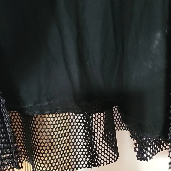 Moncler fishnet skirt. Size small - Picture 6 of 8